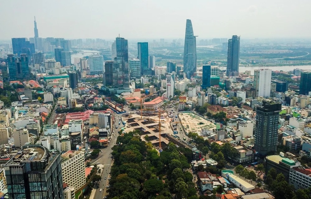 越南12年來五個一級城市的人均收入變化如何？